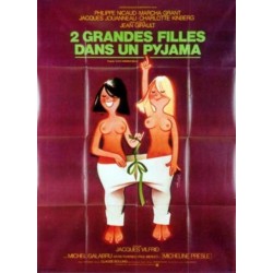 2 grandes filles dans un pyjama 120x160